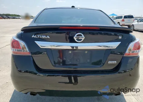 2015 Nissan Altima 2.5 from USA, damaged, VIN 1N4AL3AP7FC588064
